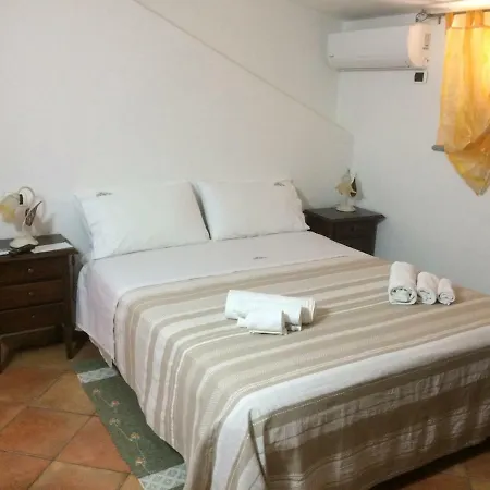 Lorto Degli Ulivi 3* Stilo